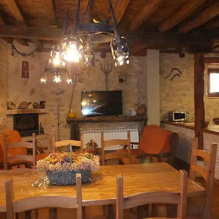 Εξοχικό σπίτι Casas Del Duraton *