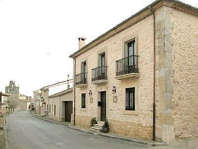 Casas Del Duraton Uruenas
